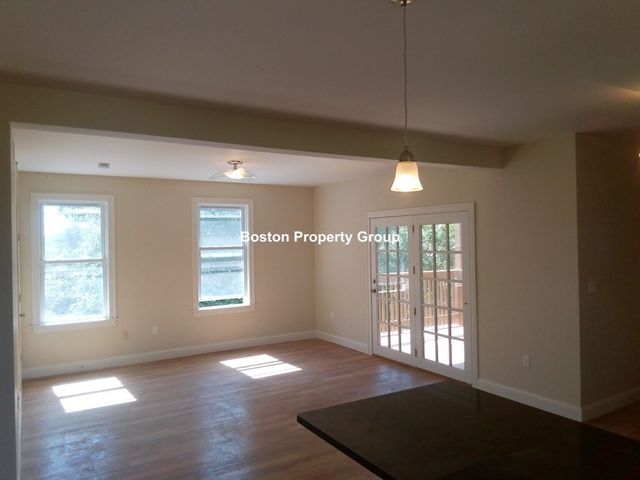 39 Millmont St 3, Boston, MA 02119