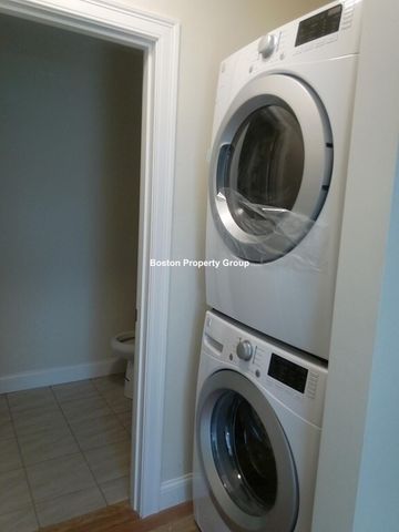 39 Millmont St 3, Boston, MA 02119