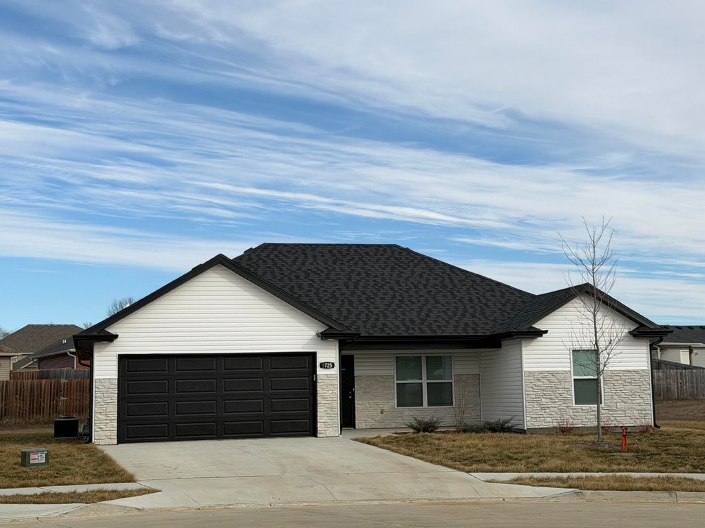 5725 BLACK GUM CT, Columbia, MO 65202