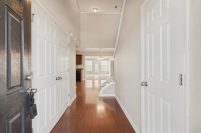 1056 Harold Lee Dr, Smyrna, TN 37167