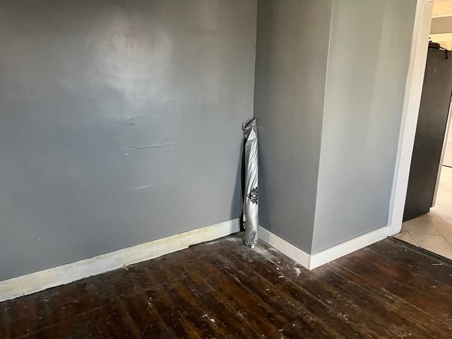 48 Lake St, Webster, MA 01570