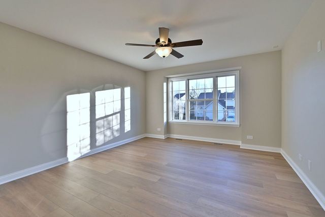 3208 Raphael Court, St. Charles, IL 60175