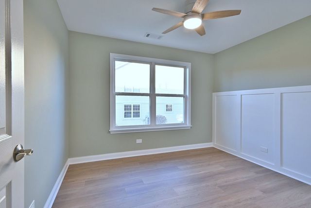 3208 Raphael Court, St. Charles, IL 60175