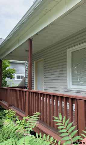 4735 S 17 Street, Omaha, NE 68107