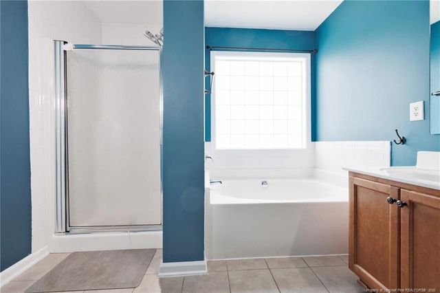 2352 Gray Goose Loop, Fayetteville, NC 28306