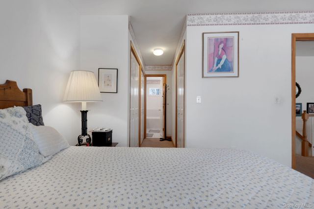 22 Rosemary Way, Rhinebeck, NY 12572