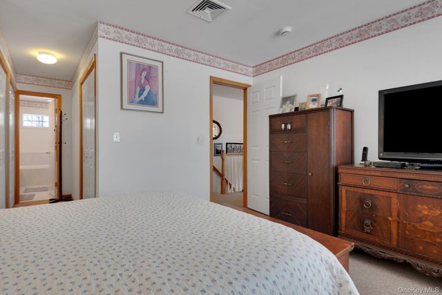 22 Rosemary Way, Rhinebeck, NY 12572