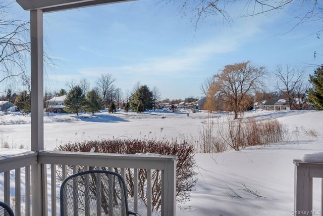 22 Rosemary Way, Rhinebeck, NY 12572