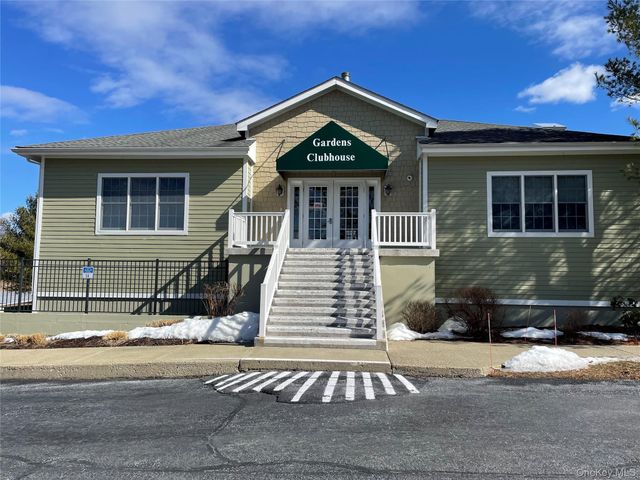 22 Rosemary Way, Rhinebeck, NY 12572