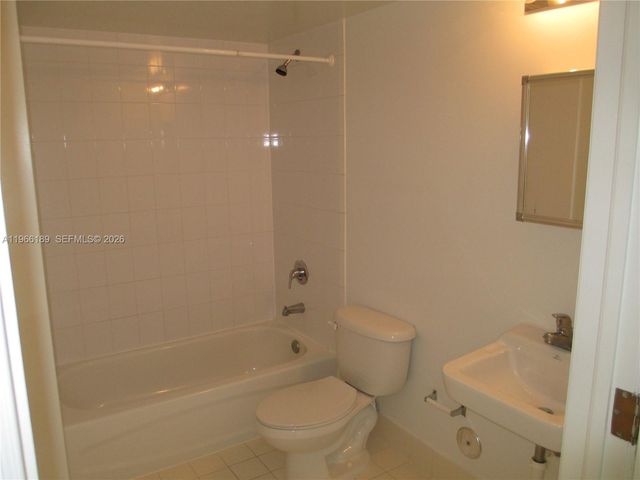 420 SW 12th Ave 1206, Miami, FL 33130