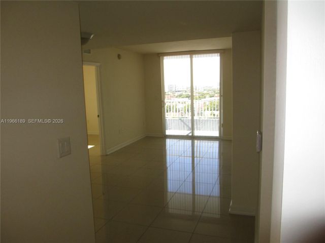 420 SW 12th Ave 1206, Miami, FL 33130