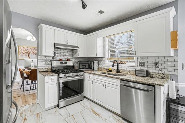 653 Matt Court, Lawrenceville, GA 30045