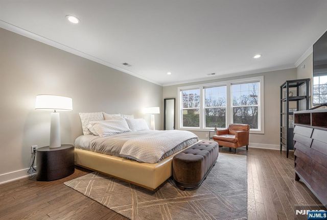 3 Cinnamon Drive, Upper Saddle River, NJ 07458