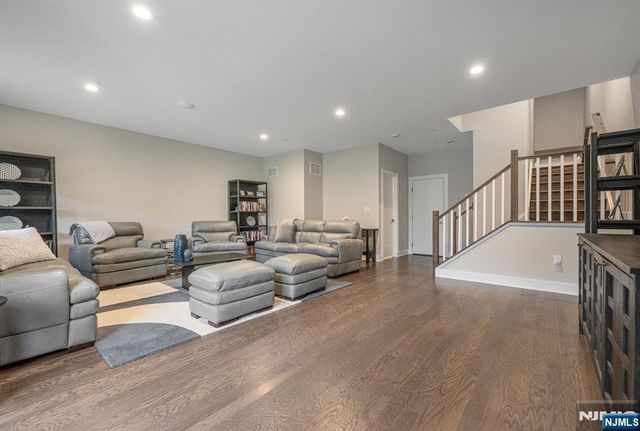 3 Cinnamon Drive, Upper Saddle River, NJ 07458