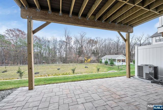 3 Cinnamon Drive, Upper Saddle River, NJ 07458