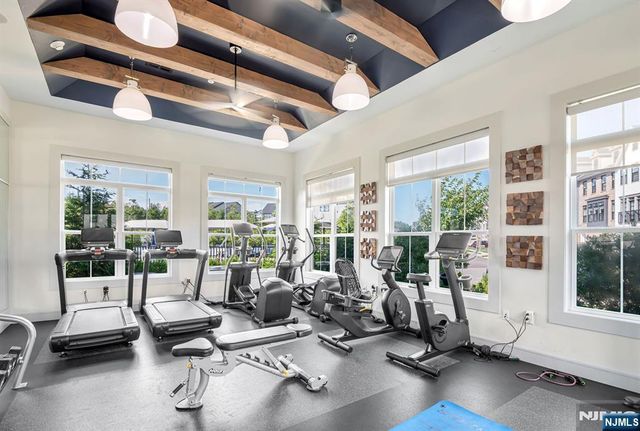 3 Cinnamon Drive, Upper Saddle River, NJ 07458