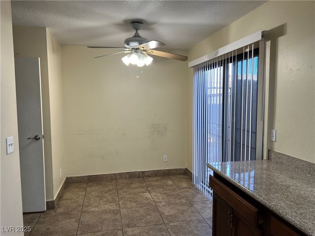 2611 Aracatuba Avenue, Las Vegas, NV 89121