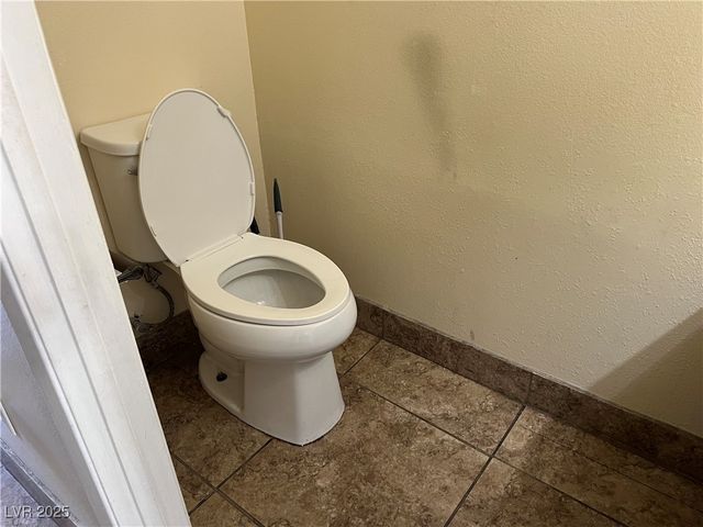 2611 Aracatuba Avenue, Las Vegas, NV 89121