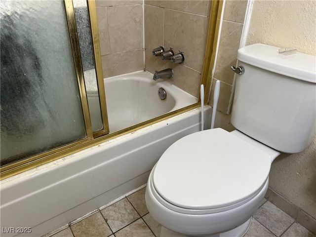 2611 Aracatuba Avenue, Las Vegas, NV 89121