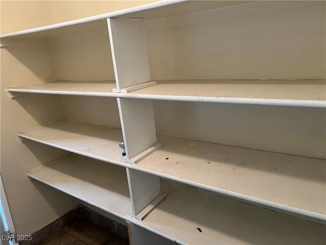 2611 Aracatuba Avenue, Las Vegas, NV 89121