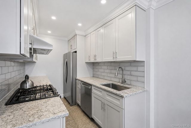 3425 150th Pl 1B, Flushing, NY 11354