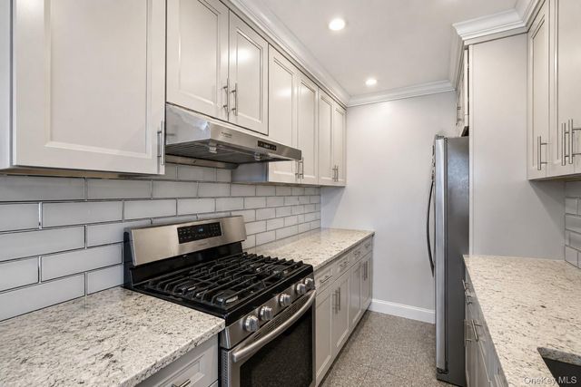 3425 150th Pl 1B, Flushing, NY 11354