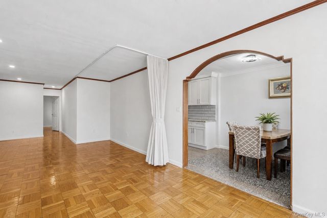 3425 150th Pl 1B, Flushing, NY 11354