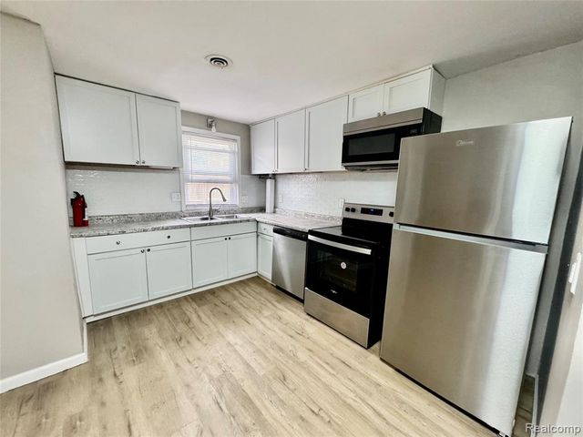 19940 Stanley Street, Melvindale, MI 48122