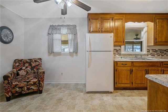 322 Lafayette Street, Saint Pauls, NC 28384