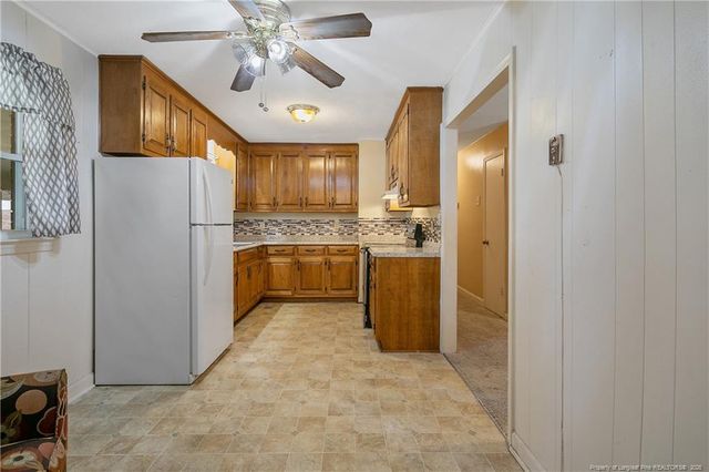 322 Lafayette Street, Saint Pauls, NC 28384