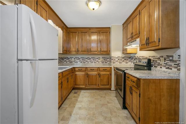 322 Lafayette Street, Saint Pauls, NC 28384