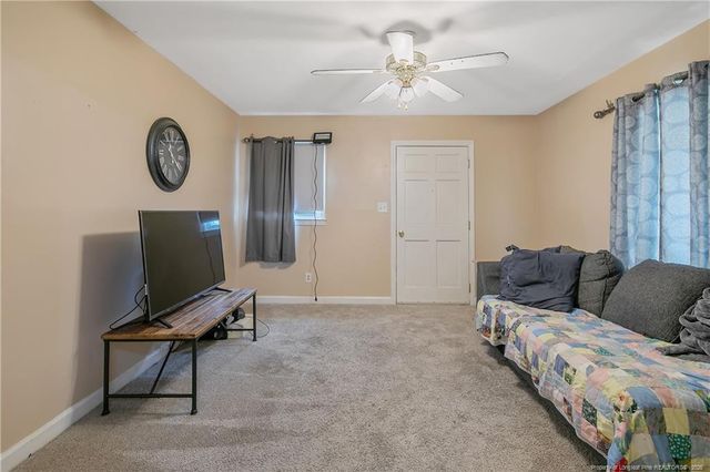 322 Lafayette Street, Saint Pauls, NC 28384