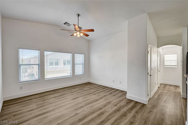 8830 Tomnitz Avenue 101, Las Vegas, NV 89178