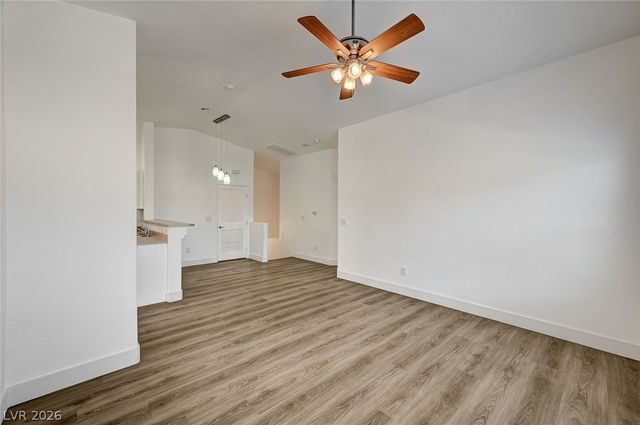 8830 Tomnitz Avenue 101, Las Vegas, NV 89178