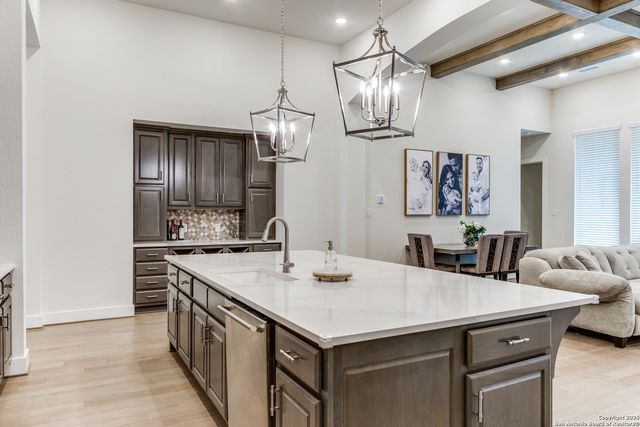 143 Sonrisa, Boerne, TX 78006