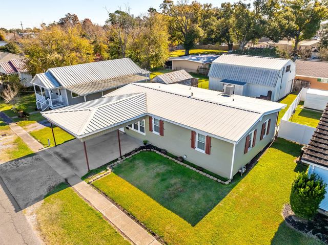 228 Lafaye, Thibodaux, LA 70301