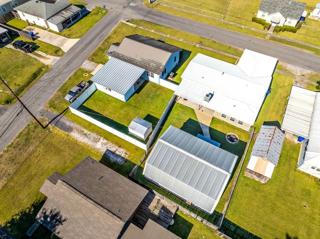 228 Lafaye, Thibodaux, LA 70301