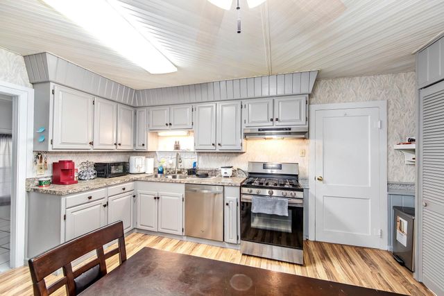 228 Lafaye, Thibodaux, LA 70301