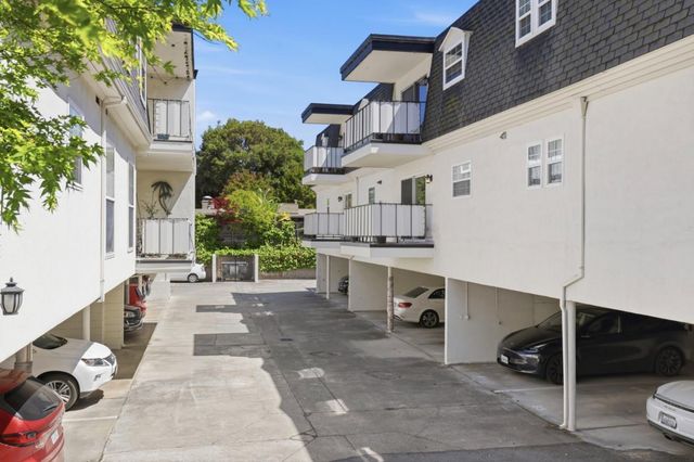 451 Oak Grove Avenue 1, Menlo Park, CA 94025
