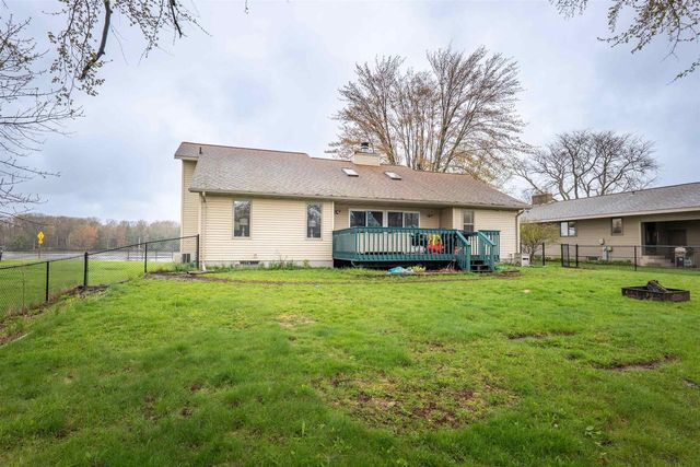 2040 N 1ST STREET, Wisconsin Rapids, WI 54494