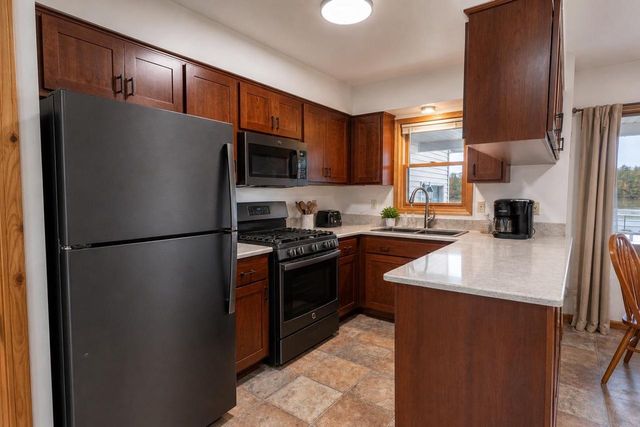 2040 N 1ST STREET, Wisconsin Rapids, WI 54494