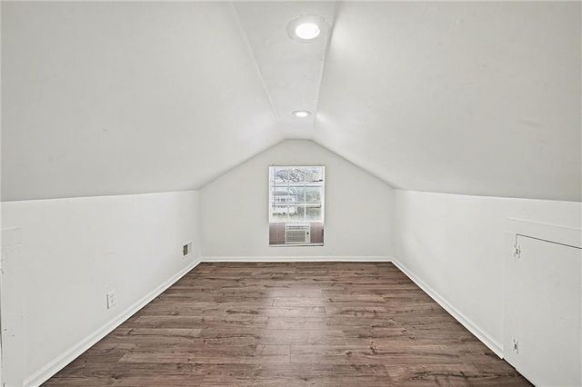 410 E Kansas Avenue, Independence, MO 64050