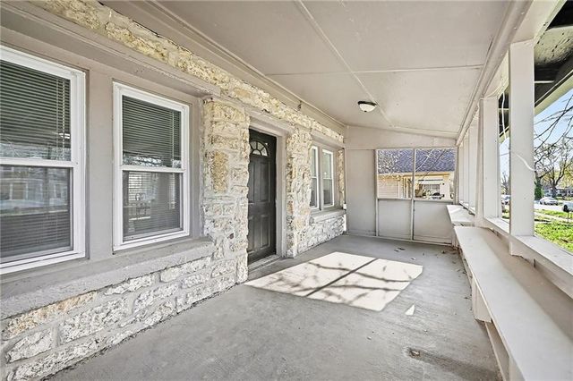 410 E Kansas Avenue, Independence, MO 64050
