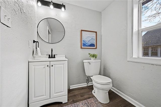 410 E Kansas Avenue, Independence, MO 64050
