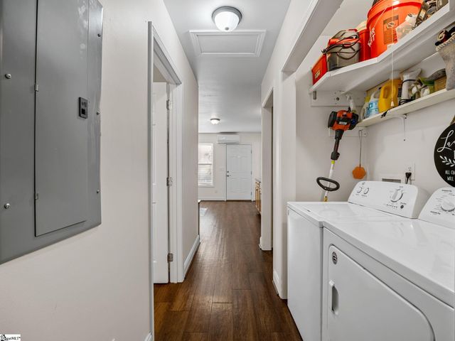 131 Mcginnis Road, Cowpens, SC 29330