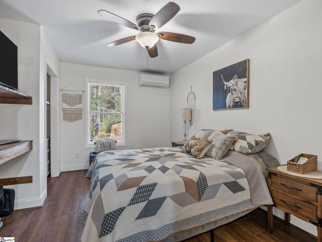 131 Mcginnis Road, Cowpens, SC 29330