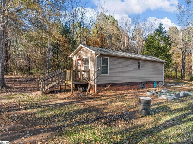 131 Mcginnis Road, Cowpens, SC 29330