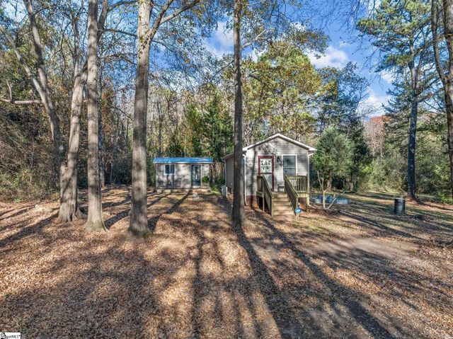 131 Mcginnis Road, Cowpens, SC 29330