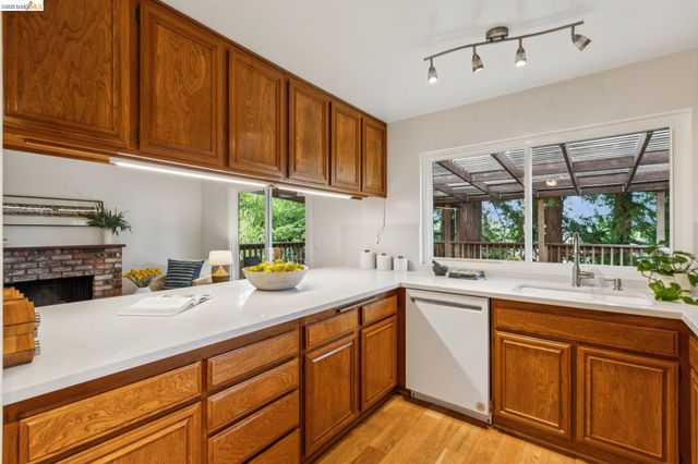 1131 Mitchell Way, El Sobrante, CA 94803