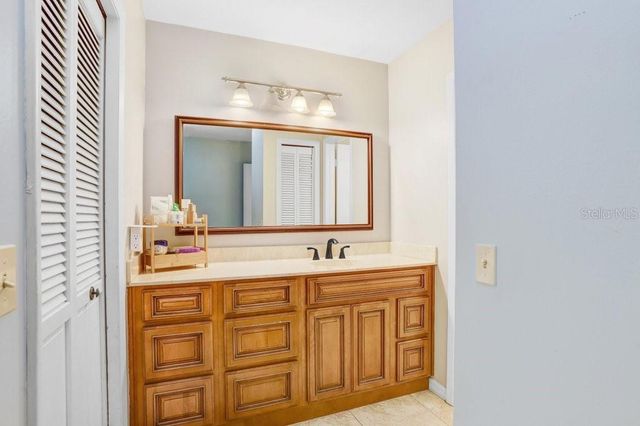 3703 KITMORE PLACE, Valrico, FL 33596